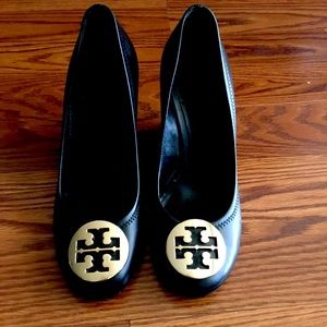 Tory Burch Sophie Wedge Leather Pumps Sz7